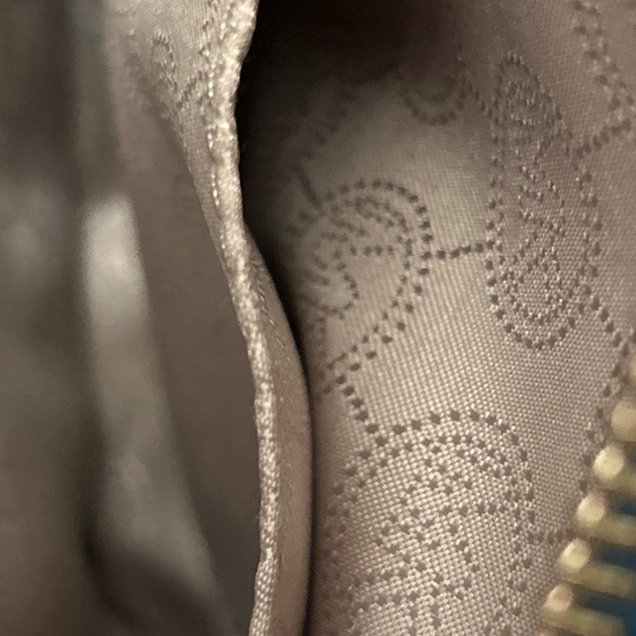 Michael Kors Vibrant Blue Crossbody Bag Approx. 9.5 x 7 x 2 - Picture 14 of 17